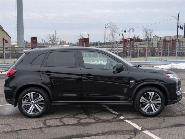 2024 Mitsubishi Outlander Sport ES