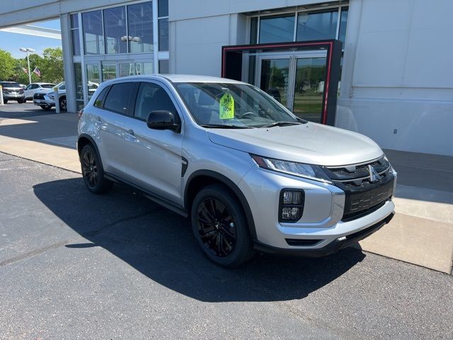 2024 Mitsubishi Outlander Sport LE