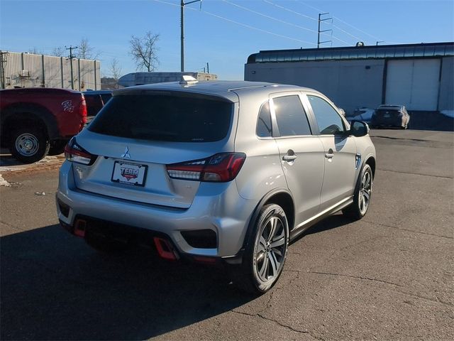 2024 Mitsubishi Outlander Sport SE