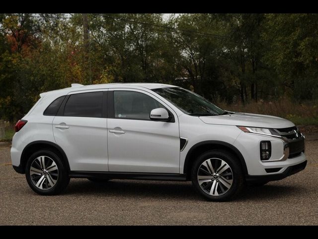 2024 Mitsubishi Outlander Sport SE