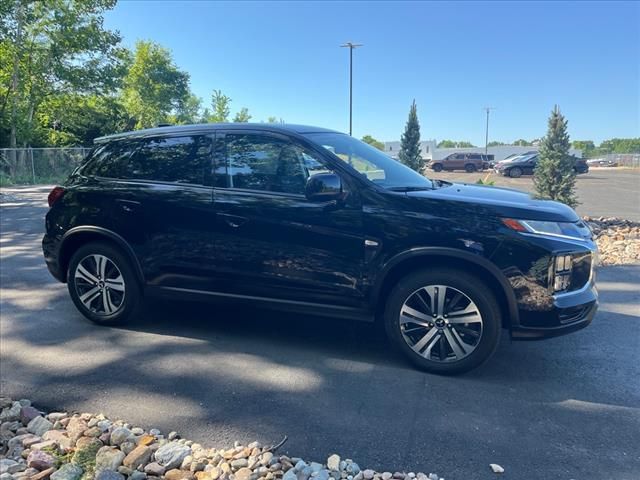 2024 Mitsubishi Outlander Sport ES