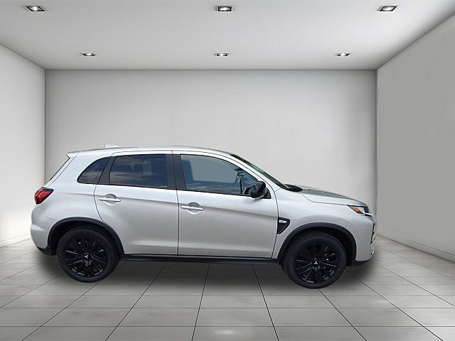 2024 Mitsubishi Outlander Sport LE