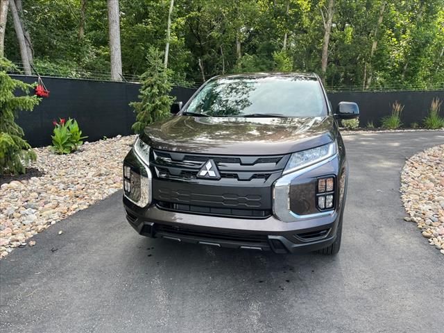 2024 Mitsubishi Outlander Sport LE