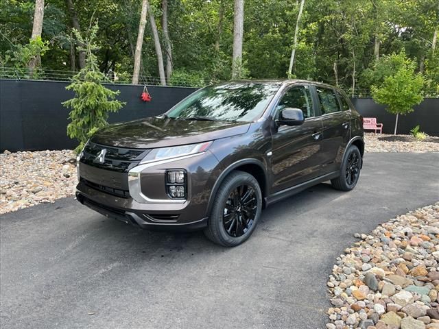 2024 Mitsubishi Outlander Sport LE