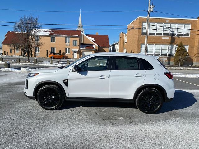 2024 Mitsubishi Outlander Sport LE