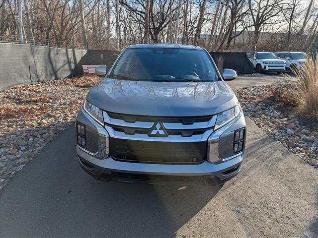 2024 Mitsubishi Outlander Sport SE