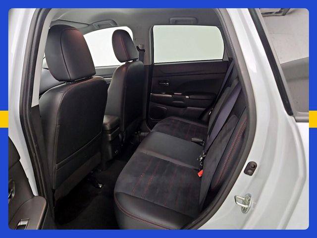 2024 Mitsubishi Outlander Sport SE
