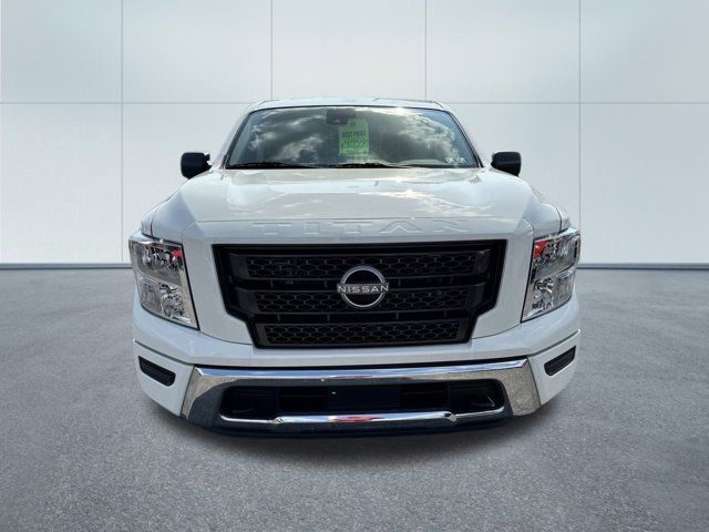 2024 Nissan Titan SV