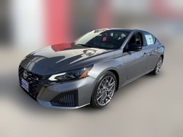 2024 Nissan Altima 2.0 SR