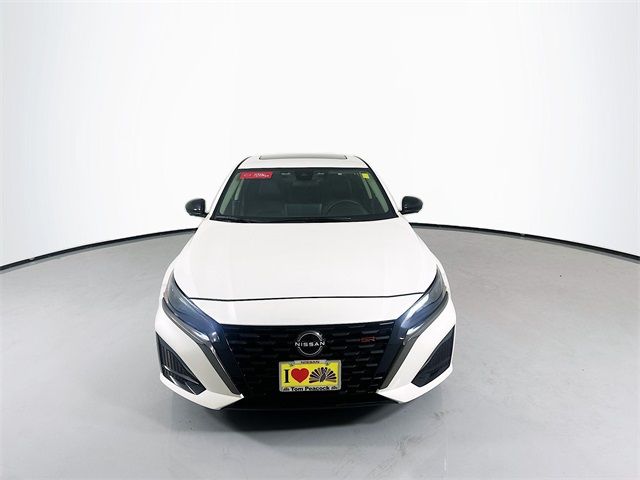 2024 Nissan Altima 2.0 SR