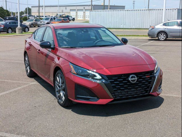 2024 Nissan Altima 2.0 SR