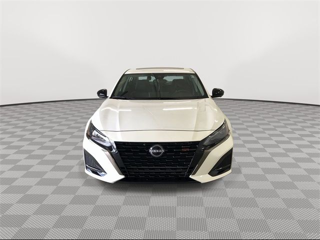 2024 Nissan Altima 2.0 SR