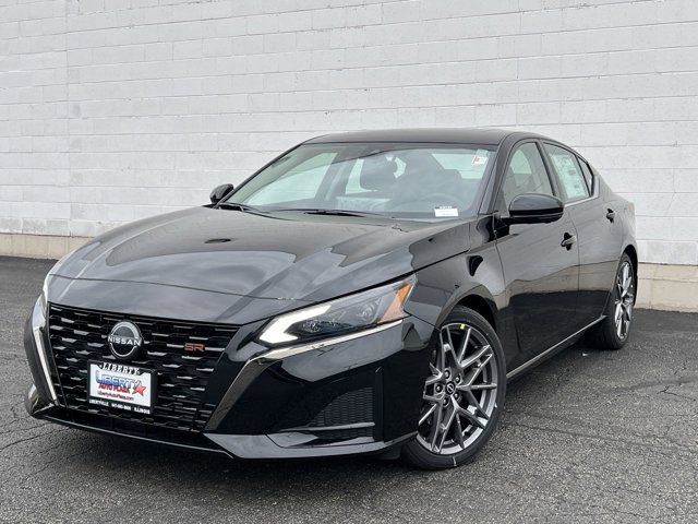 2024 Nissan Altima 2.0 SR