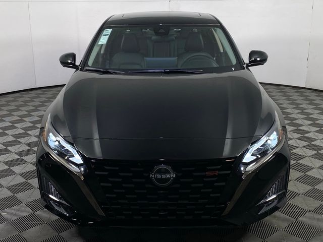 2024 Nissan Altima 2.0 SR