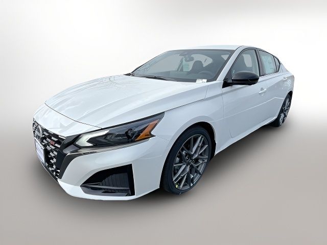 2024 Nissan Altima 2.0 SR