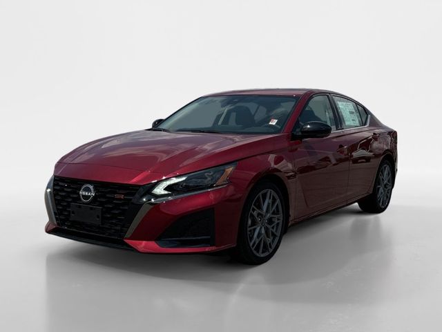 2024 Nissan Altima 2.0 SR