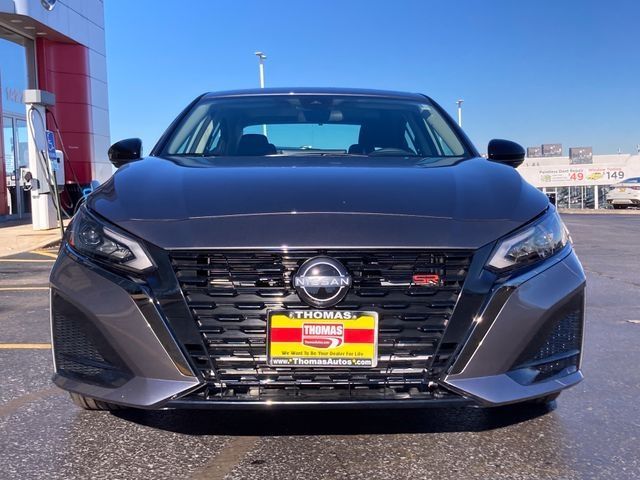 2024 Nissan Altima 2.0 SR