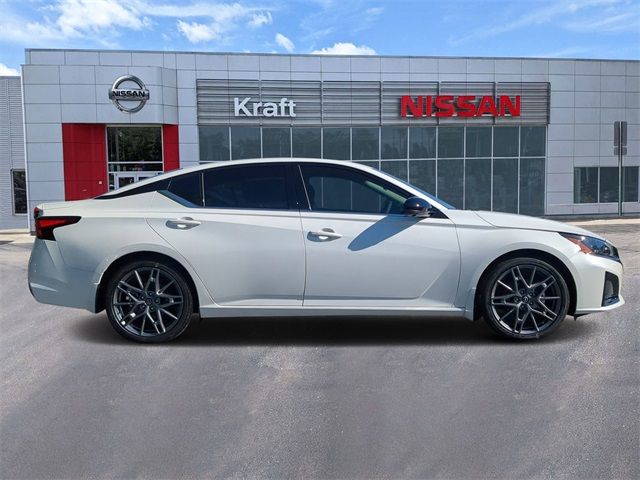 2024 Nissan Altima 2.0 SR