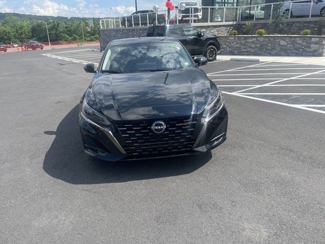 2024 Nissan Altima 2.0 SR