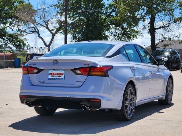 2024 Nissan Altima 2.0 SR