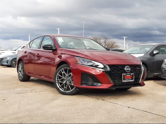 2024 Nissan Altima 2.0 SR