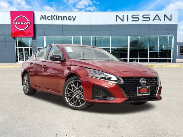 2024 Nissan Altima 2.0 SR