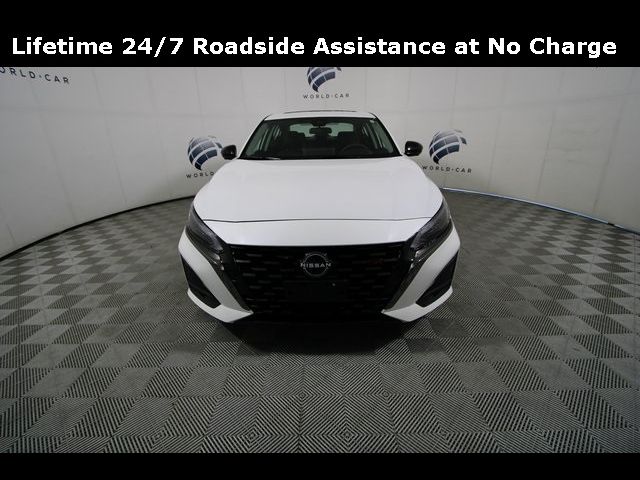 2024 Nissan Altima 2.0 SR