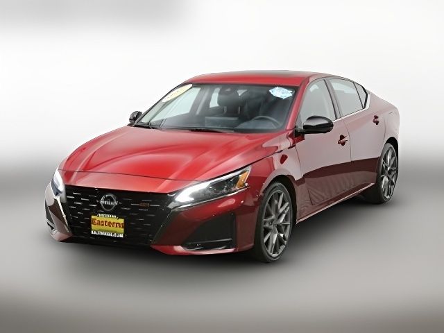 2024 Nissan Altima 2.0 SR
