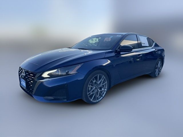 2024 Nissan Altima 2.0 SR