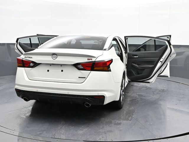 2024 Nissan Altima 2.0 SR