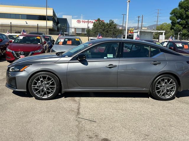 2024 Nissan Altima 2.0 SR