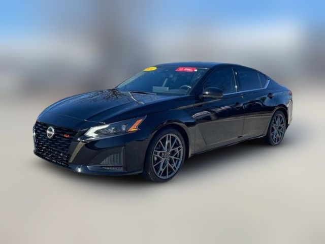 2024 Nissan Altima 2.0 SR