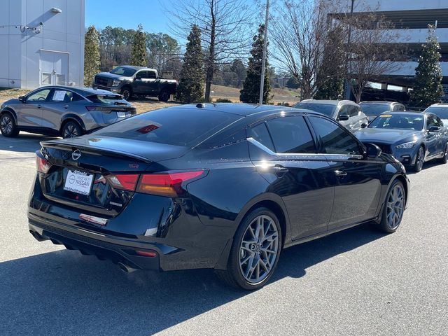 2024 Nissan Altima 2.0 SR