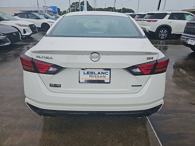 2024 Nissan Altima 2.0 SR