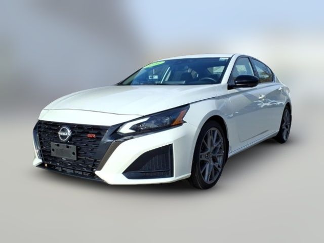 2024 Nissan Altima 2.0 SR