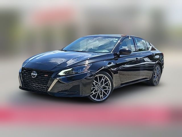 2024 Nissan Altima 2.0 SR