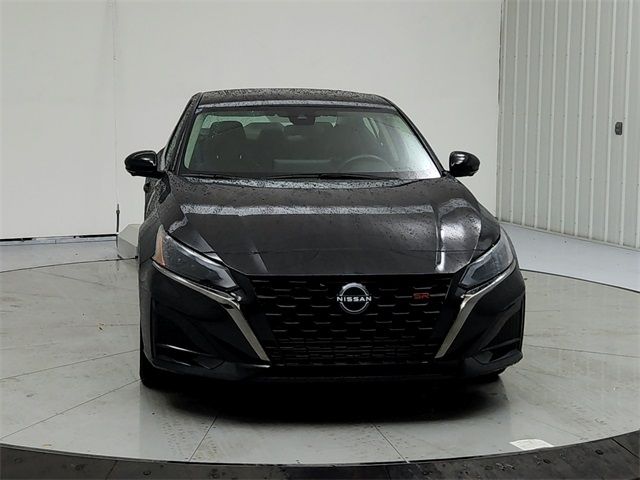 2024 Nissan Altima 2.0 SR