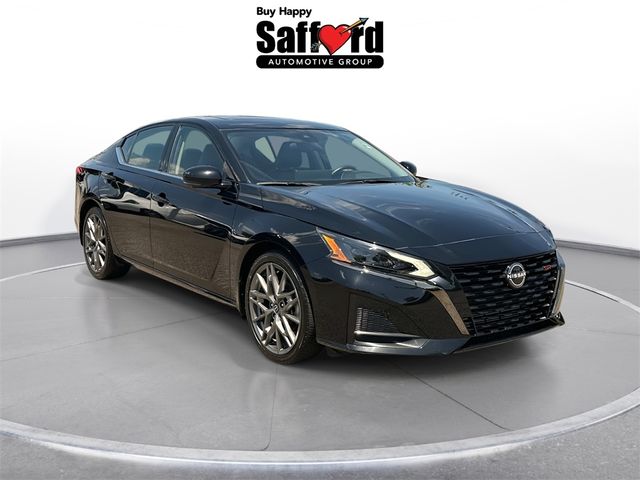 2024 Nissan Altima 2.0 SR