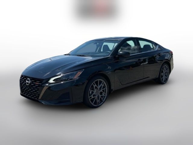 2024 Nissan Altima 2.0 SR