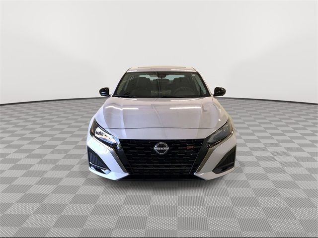 2024 Nissan Altima 2.0 SR