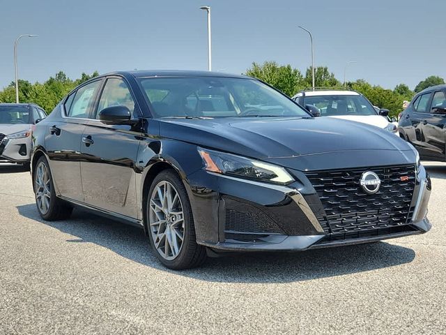 2024 Nissan Altima 2.0 SR