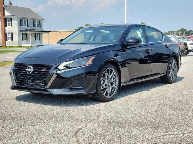 2024 Nissan Altima 2.0 SR