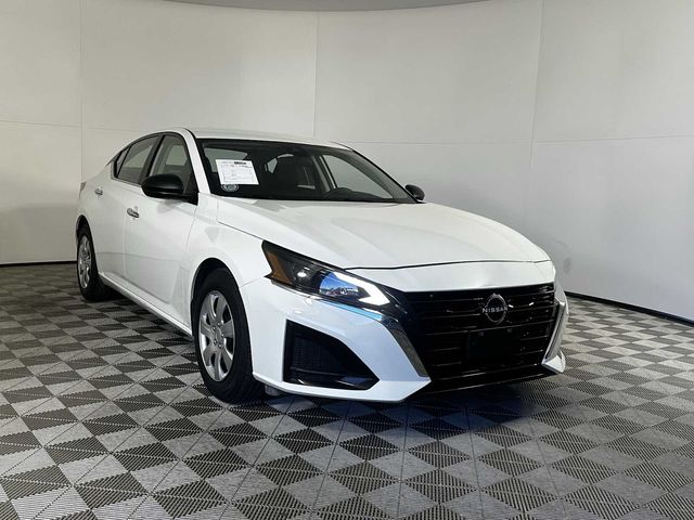 2024 Nissan Altima 2.5 S