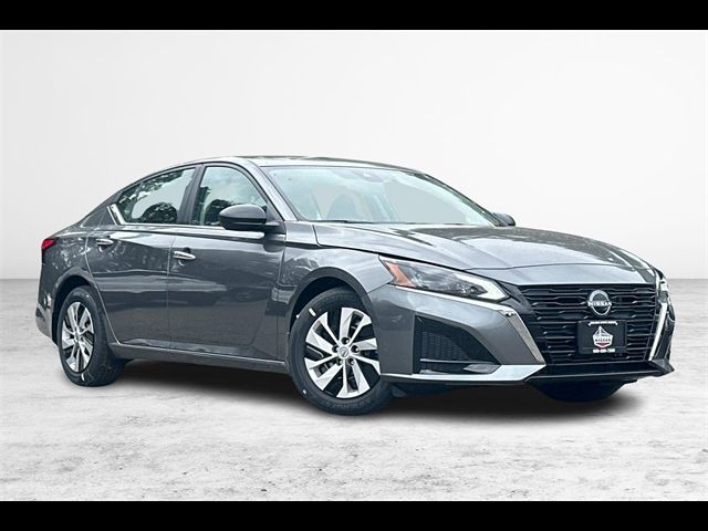 2024 Nissan Altima 2.5 S