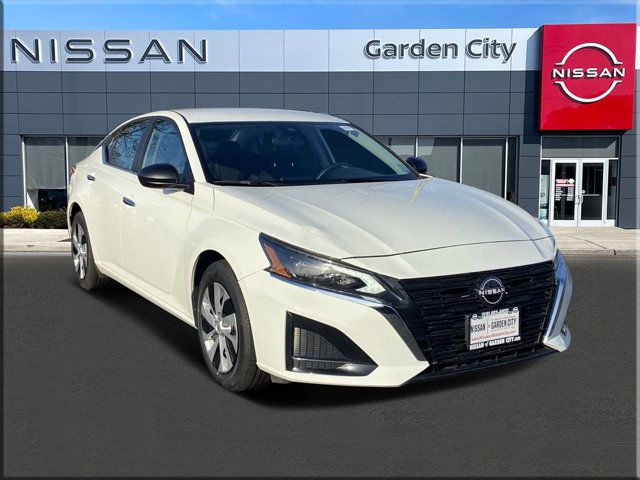2024 Nissan Altima 2.5 S