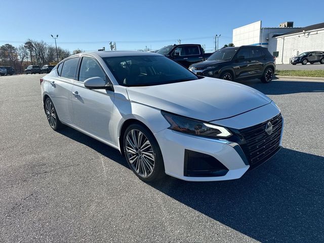 2024 Nissan Altima 2.5 SL