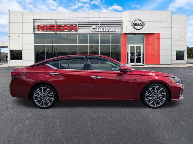 2024 Nissan Altima 2.5 SL