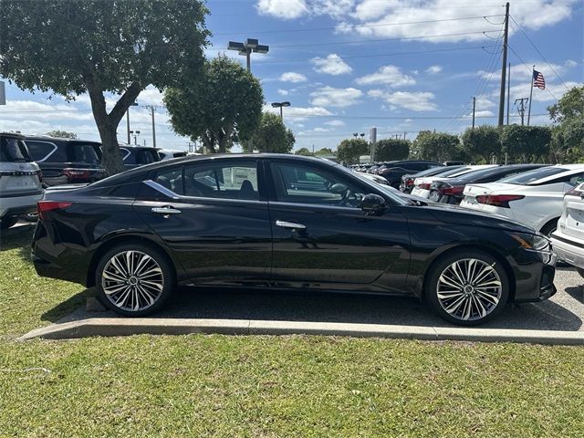 2024 Nissan Altima 2.5 SL