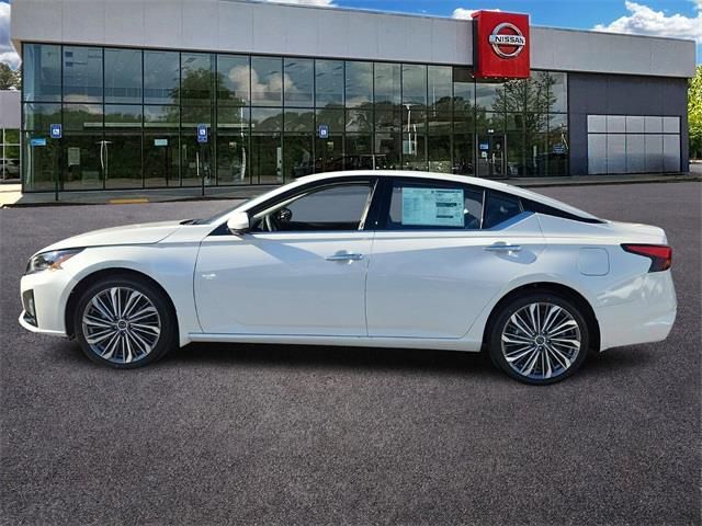 2024 Nissan Altima 2.5 SL