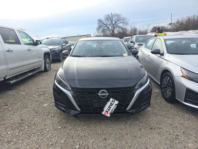 2024 Nissan Altima 2.5 SL
